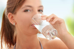 Соблюдение питьевого режима поможет восстановить нормальное дыхание