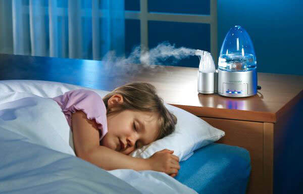Проветривание комнаты ребенка и сохранение влажности воздуха